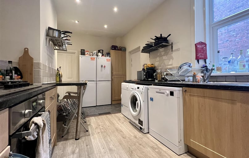 Sunbury Avenue, Jesmond, Newcastle - Image 1